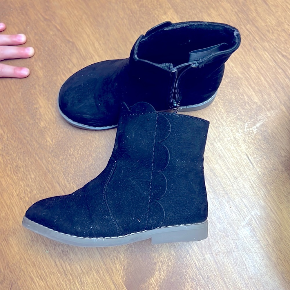 size 7 toddler booties